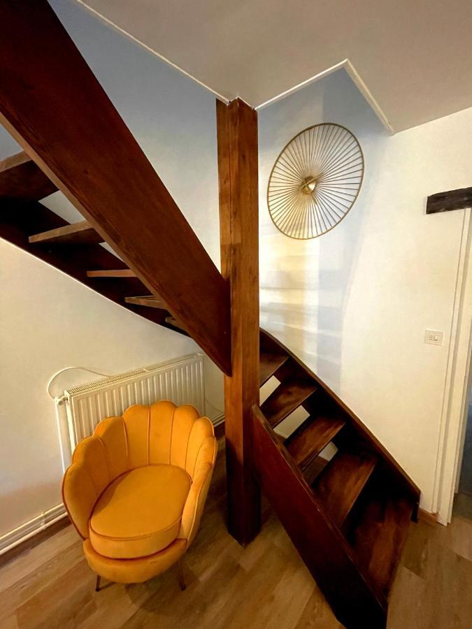 Triplex Plein Coeur Du Centre Historique Apartment Charleville-Mezieres Luaran gambar